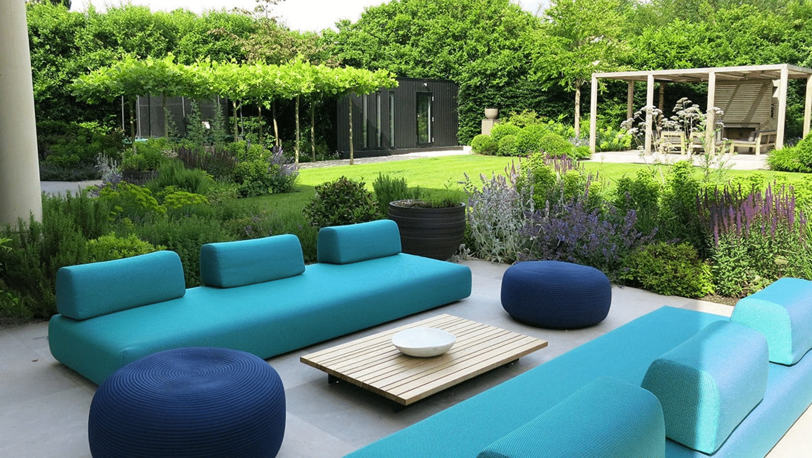 Outdoor garden with seating area