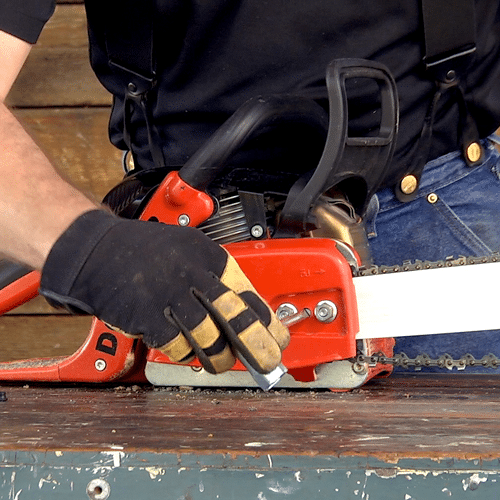 Adjusting chain tension on best 40cc chainsaws